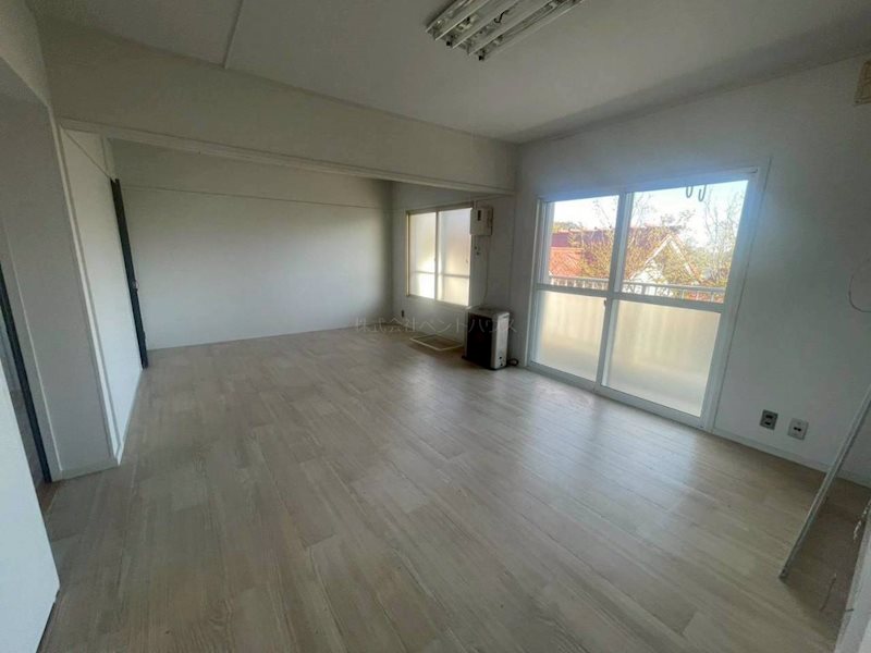 ヴィラナリー釧路Ⅲ リビング