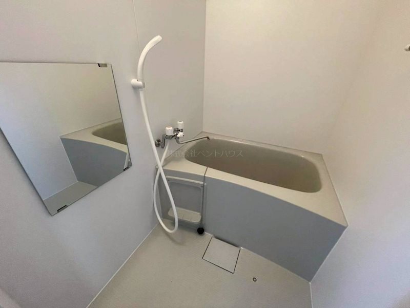 ヴィラナリー釧路Ⅲ 風呂画像