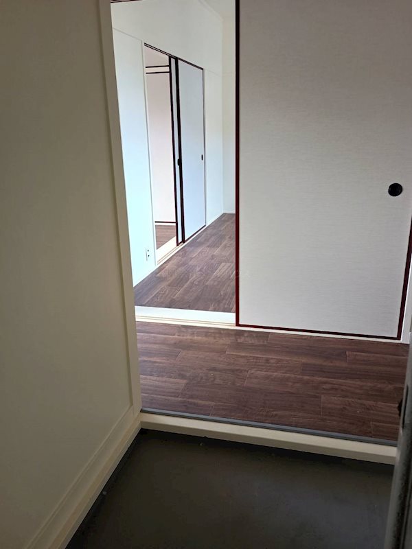 ヴィラナリー門司 玄関