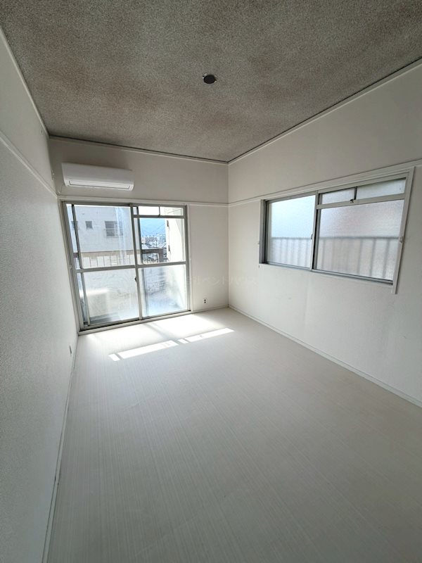 ヴィラナリー小倉南 ベッドルーム