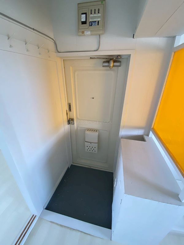 ヴィラナリー新発田Ⅱ 玄関