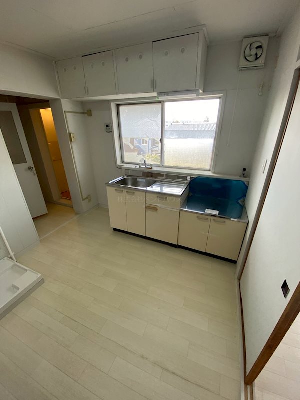 ヴィラナリー新発田Ⅱ キッチン