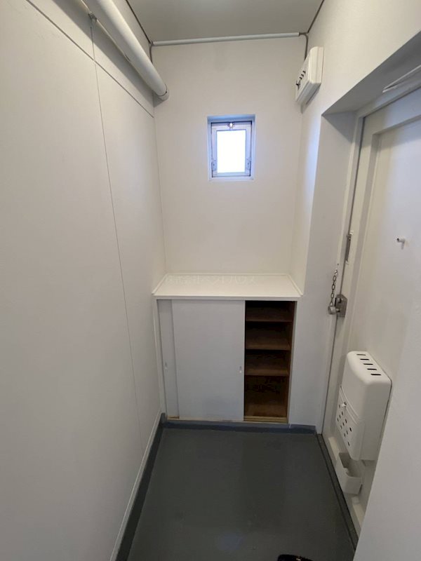 ヴィラナリー善通寺 玄関