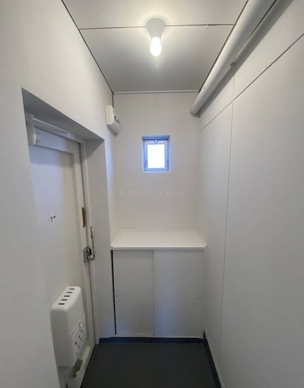 ヴィラナリー善通寺 玄関