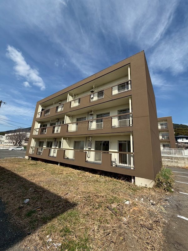 ヴィラナリー小倉南 外観写真