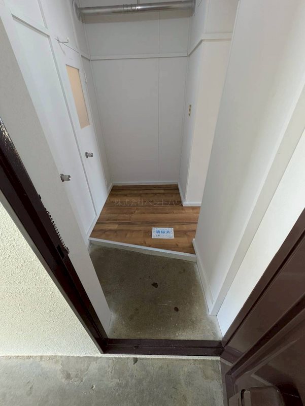 ヴィラナリー芦別Ⅱ 玄関