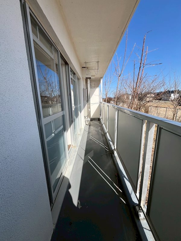 ヴィラナリー五戸 ベランダ