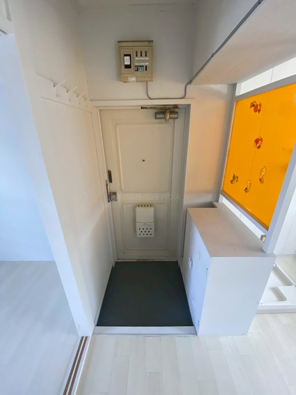 ヴィラナリー新発田Ⅱ 玄関