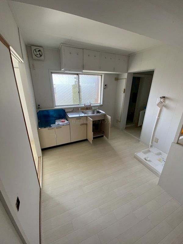 ヴィラナリー新発田Ⅱ リビング