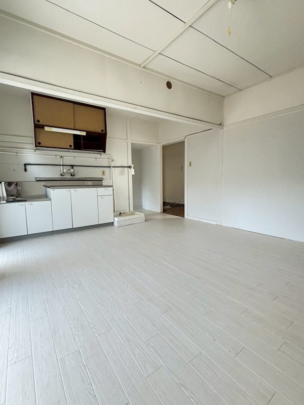 ヴィラナリー岩国 リビング