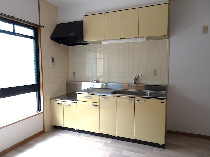 フェニックスハイツ中西 キッチン