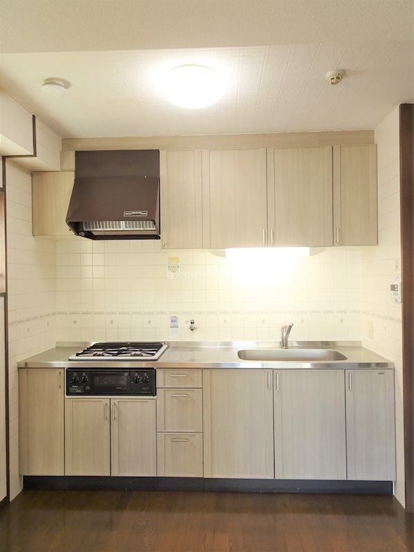 コモドカーサ新神戸 キッチン