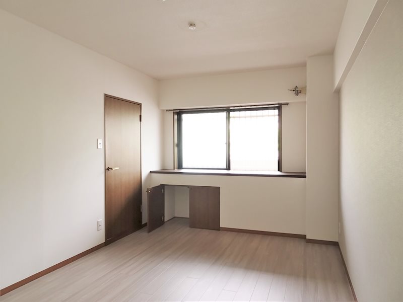 パラッツオツルヤ ベッドルーム