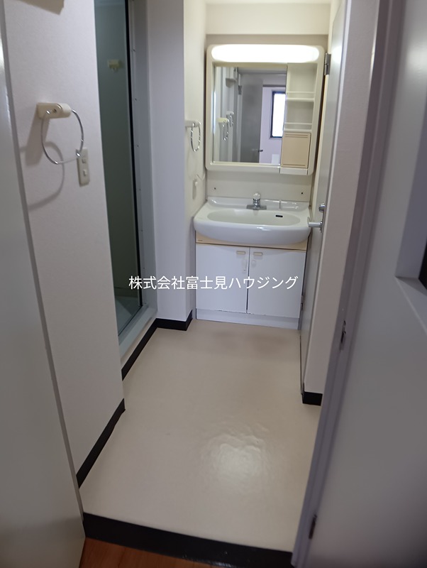 エランヴィタル新中野 洗面所