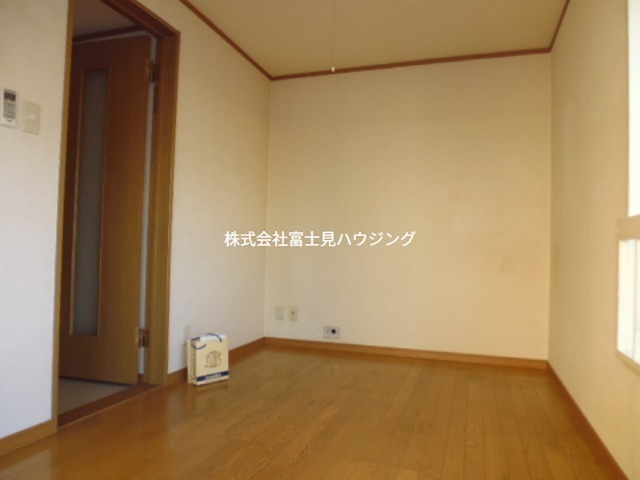 SEIWAビル ベッドルーム