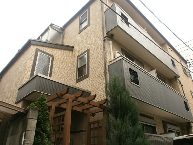 ルーブル壱番館 外観
