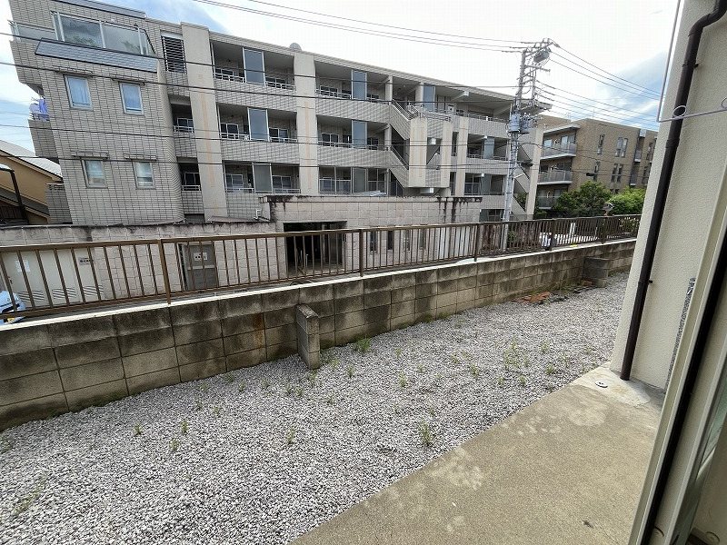 インクル西つつじヶ丘 ベランダ