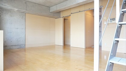 ロカテラーザ リビング