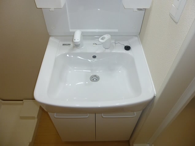 メゾンヌーボ 洗面所