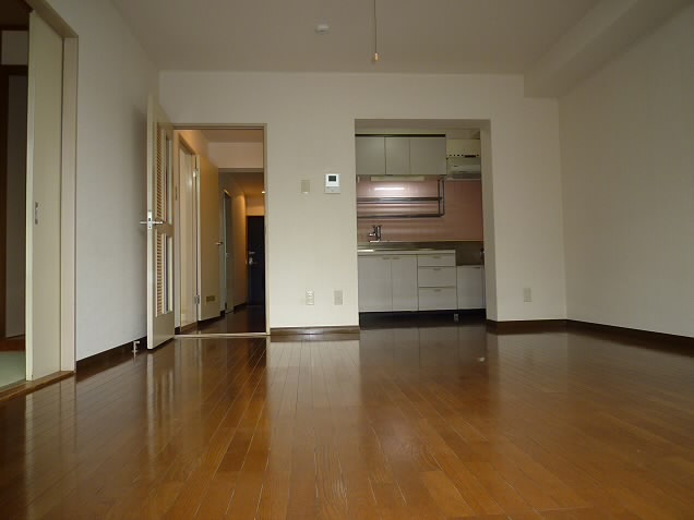 ジュノウ　 リビング