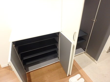 その他12