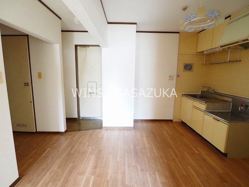 メゾンド萬歳 リビング