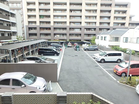 ザ・調布テラス 駐車場