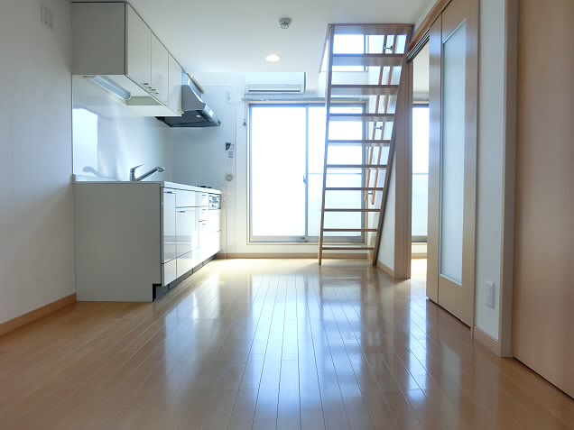 アップライン　 リビング