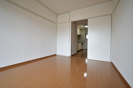 ベッドルーム