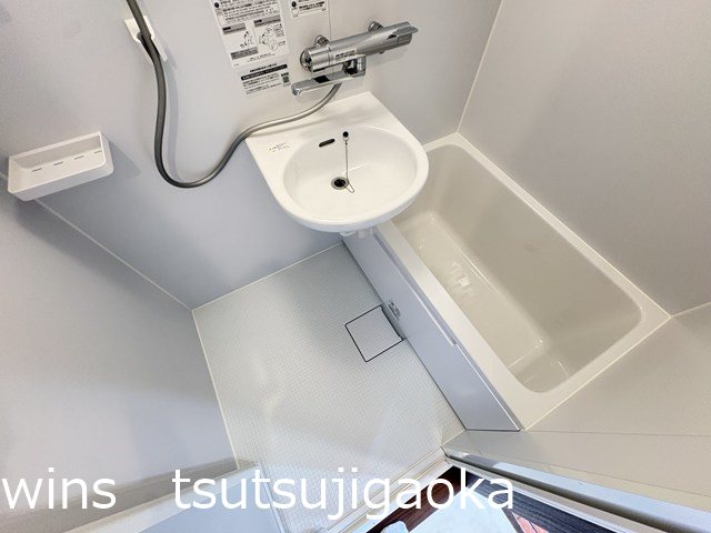 ガウディ9 風呂画像