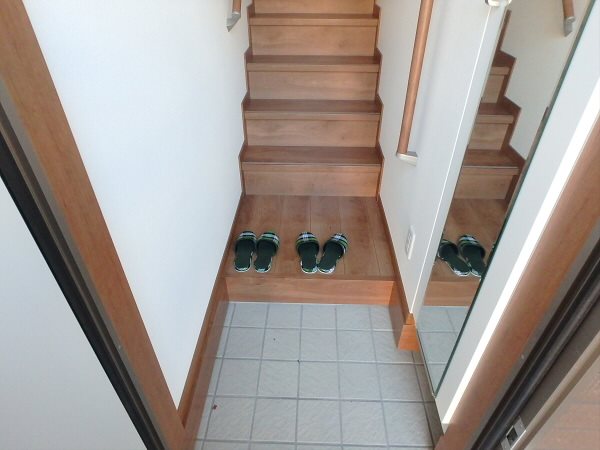 サンライズ西つつじケ丘 玄関