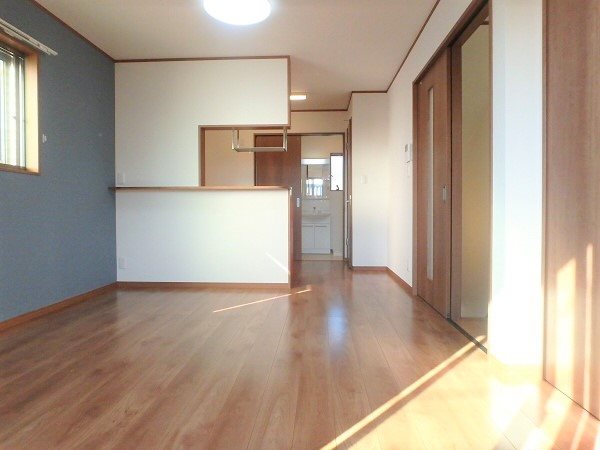 サンライズ西つつじケ丘 リビング