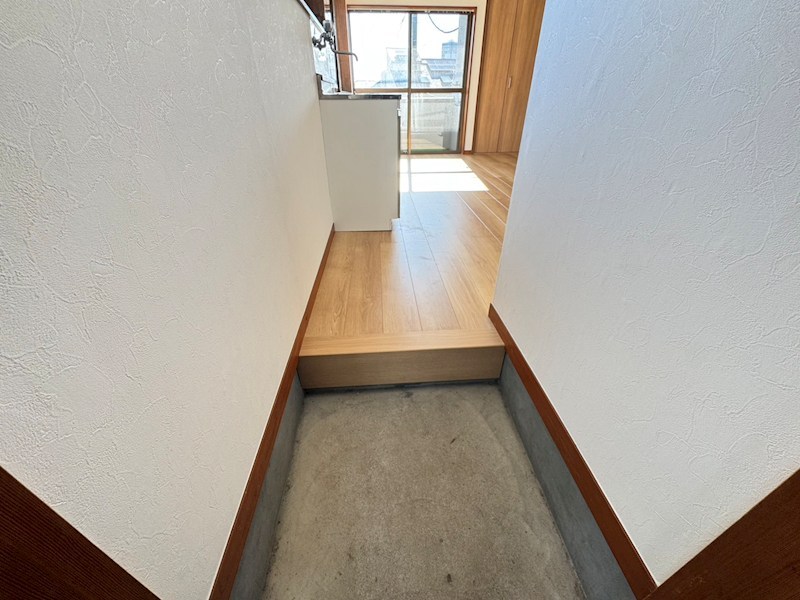 メゾンアザレ 玄関