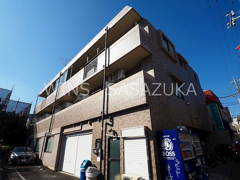 フラット四季 外観