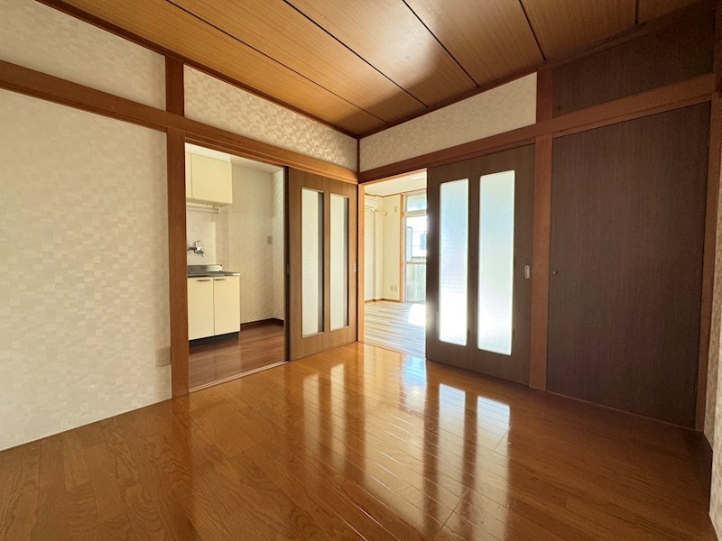 【第三麻生マンション】 ベッドルーム