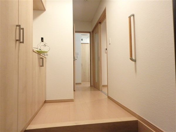 寿ＳＫＪ　A棟 玄関