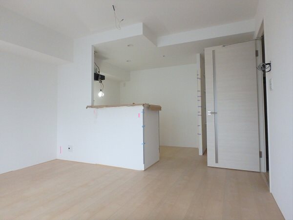 THE Uranus（ジ・ウラヌス）（当社管理物件） リビング