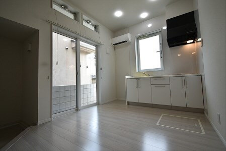 Lupinus（ルピナス） リビング