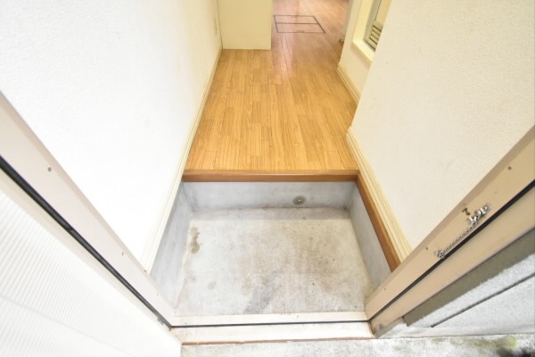 グリーンエージ 玄関