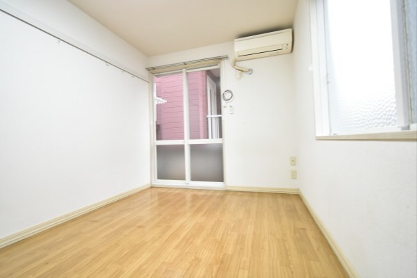 グリーンエージ ベッドルーム