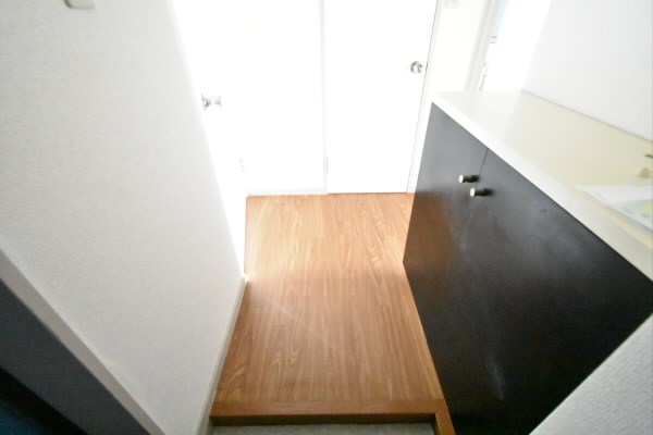 光和ハイム 玄関