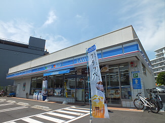 東京都世田谷区南烏山１丁目 コンビニ