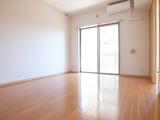ラヴェーヌ リビング