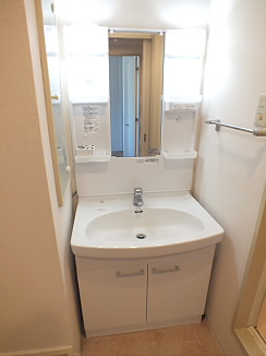 東京都世田谷区北烏山１丁目 洗面所