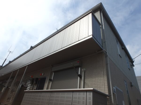 トレ・フィーリャ 103号室 外観