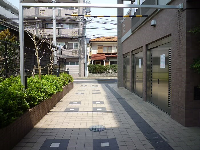 その他13