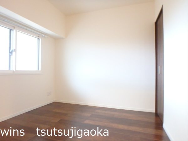 アーベイン世田谷 ベッドルーム