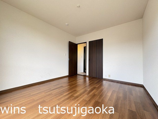 メゾン若葉 ベッドルーム