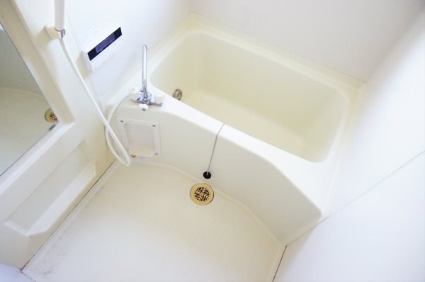 ワービル給田 風呂画像