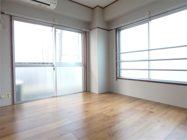 ベッドルーム